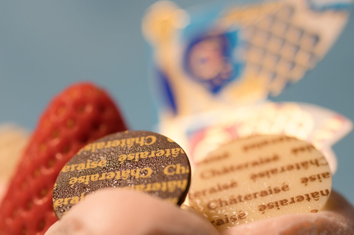 シャトレーゼ「こいのぼりデコレーション」