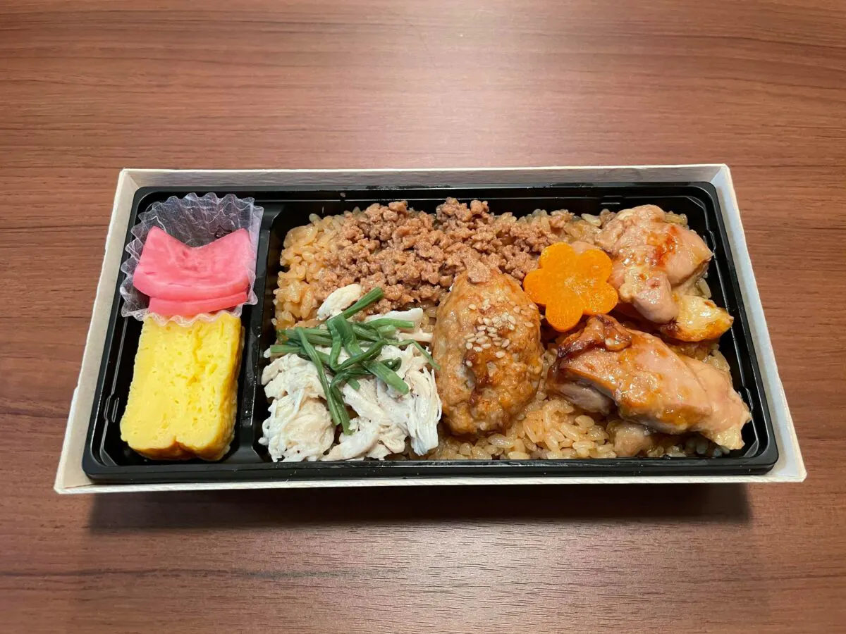 とりめし を実食レポ 4 10は駅弁の日 オマツリジャパン 毎日 祭日