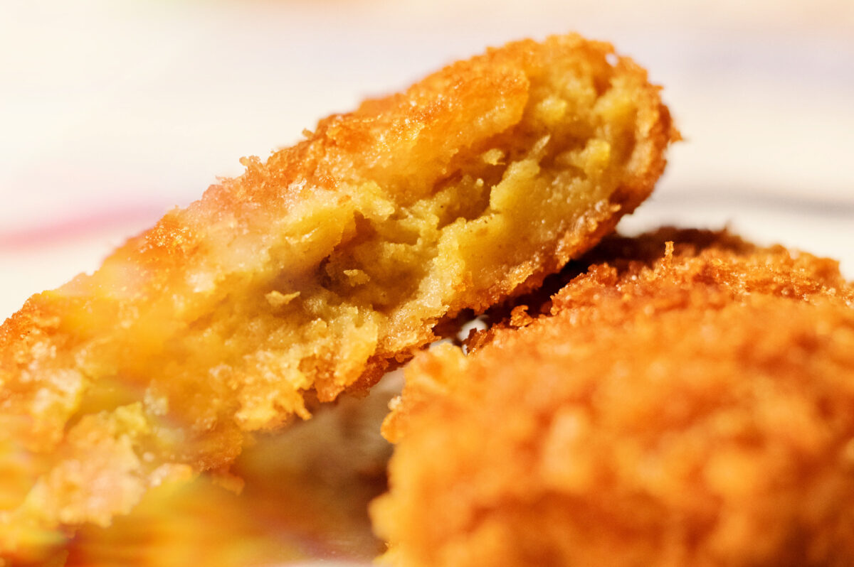 カレーコロッケ