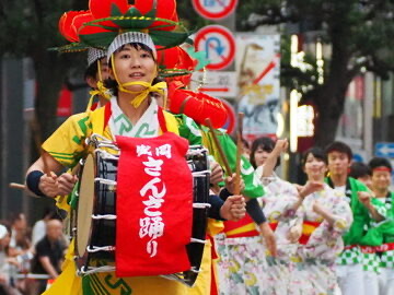 盛岡さんさ踊り