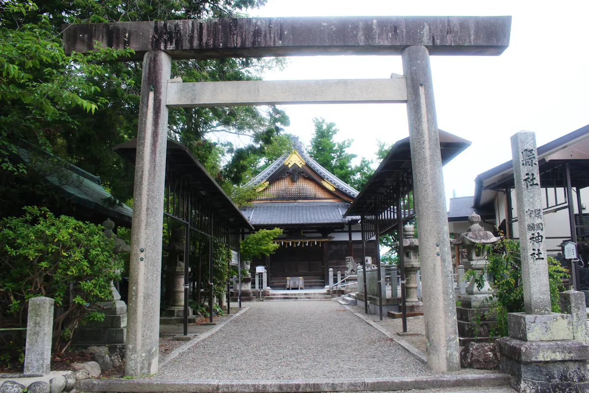 九華公園花菖蒲まつり21 桑名城にある菖蒲園で4000株が咲き誇る 蛤も必見 オマツリジャパン あなたと祭りをつなげるメディア 九華公園花菖蒲まつり21 桑名城にある菖蒲園で4000株が咲き誇る 蛤も必見 オマツリジャパン あなたと祭りをつなげるメディア
