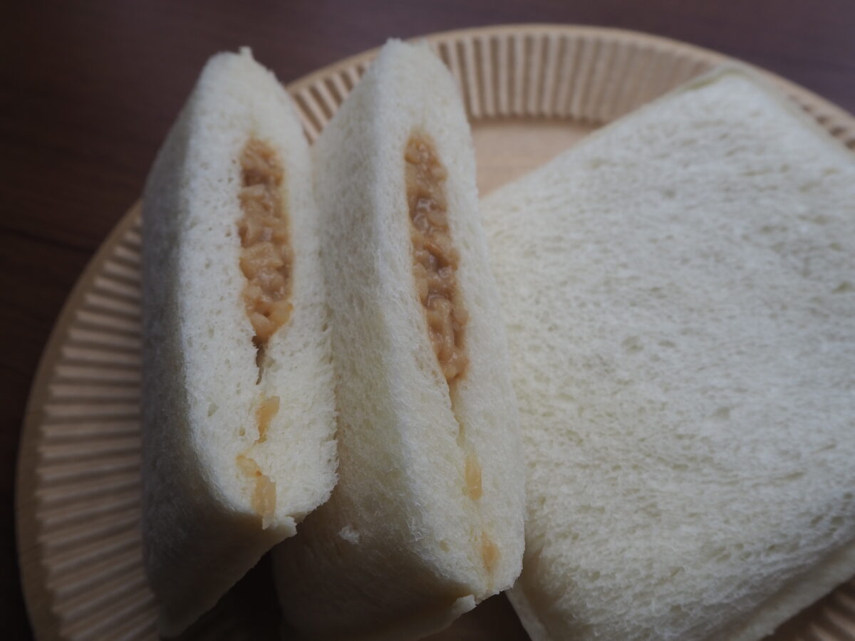 家系豚骨醤油ラーメン風のランチパック