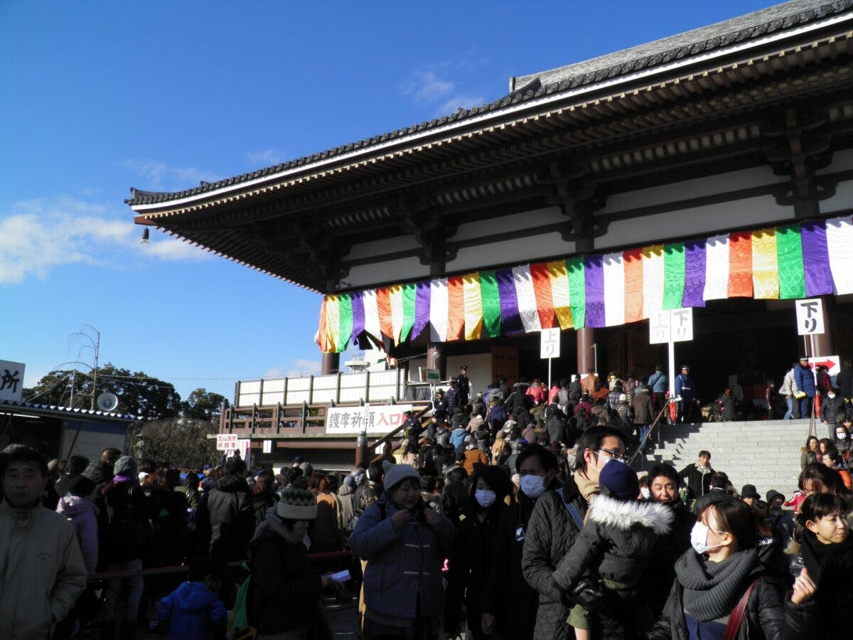 西新井大師風鈴祭りが開催中 全国から集められた風鈴の涼感溢れる響き オマツリジャパン あなたと祭りをつなげるメディア