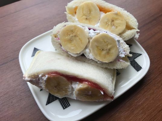 ランチパックフルーツサンド