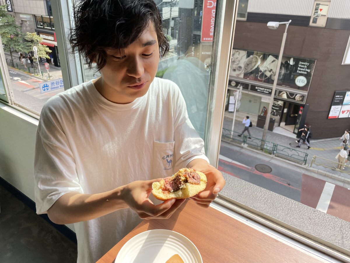 結構赤いパティ