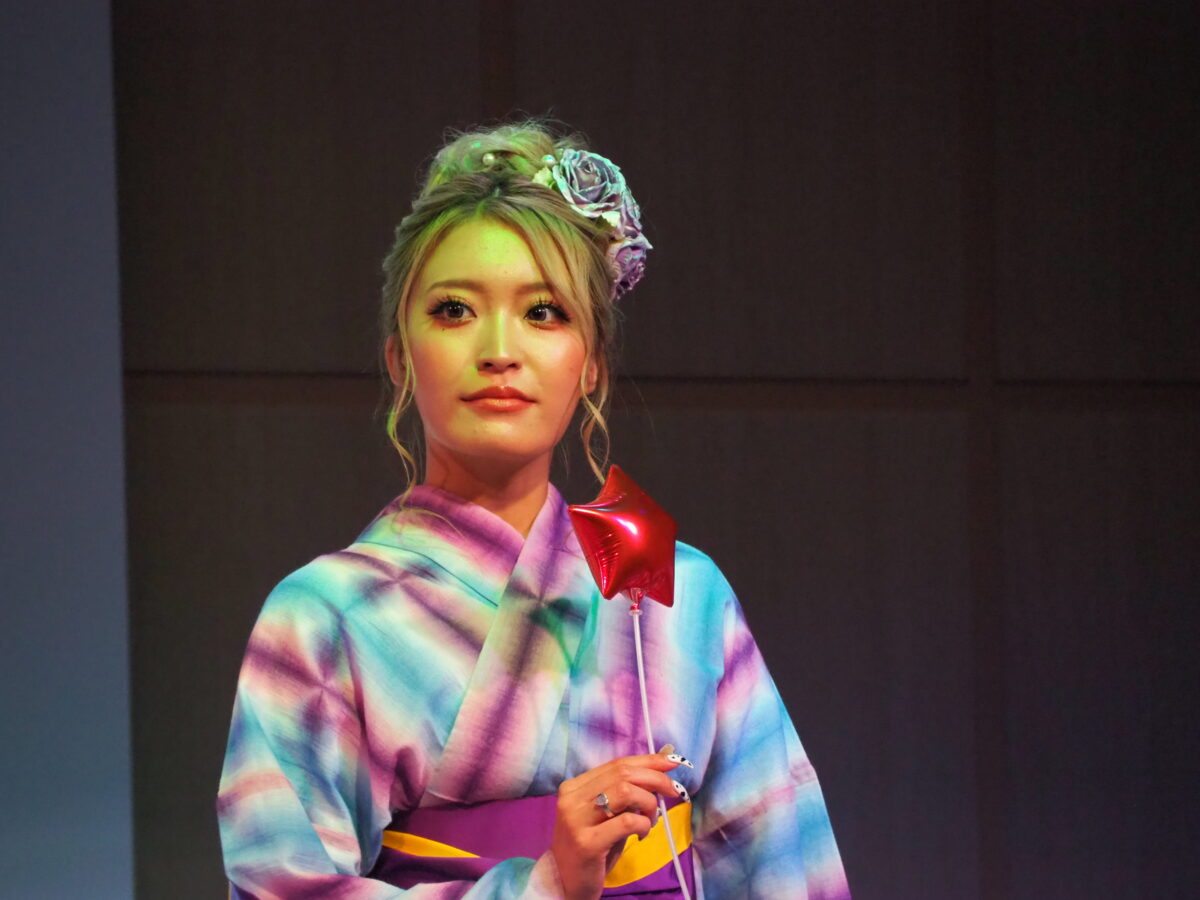 Emo!miu浴衣ファッションショー