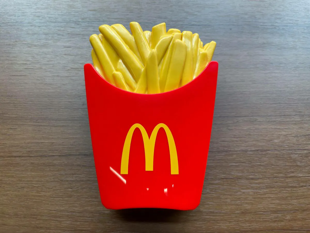 当選 マクドナルドの50周年限定 Big Smile Bag の中身は 公開レポ オマツリジャパン あなたと祭りをつなげるメディア 当選 マクドナルドの50周年限定 Big Smile Bag の中身は 公開レポ オマツリジャパン あなたと祭りをつなげるメディア