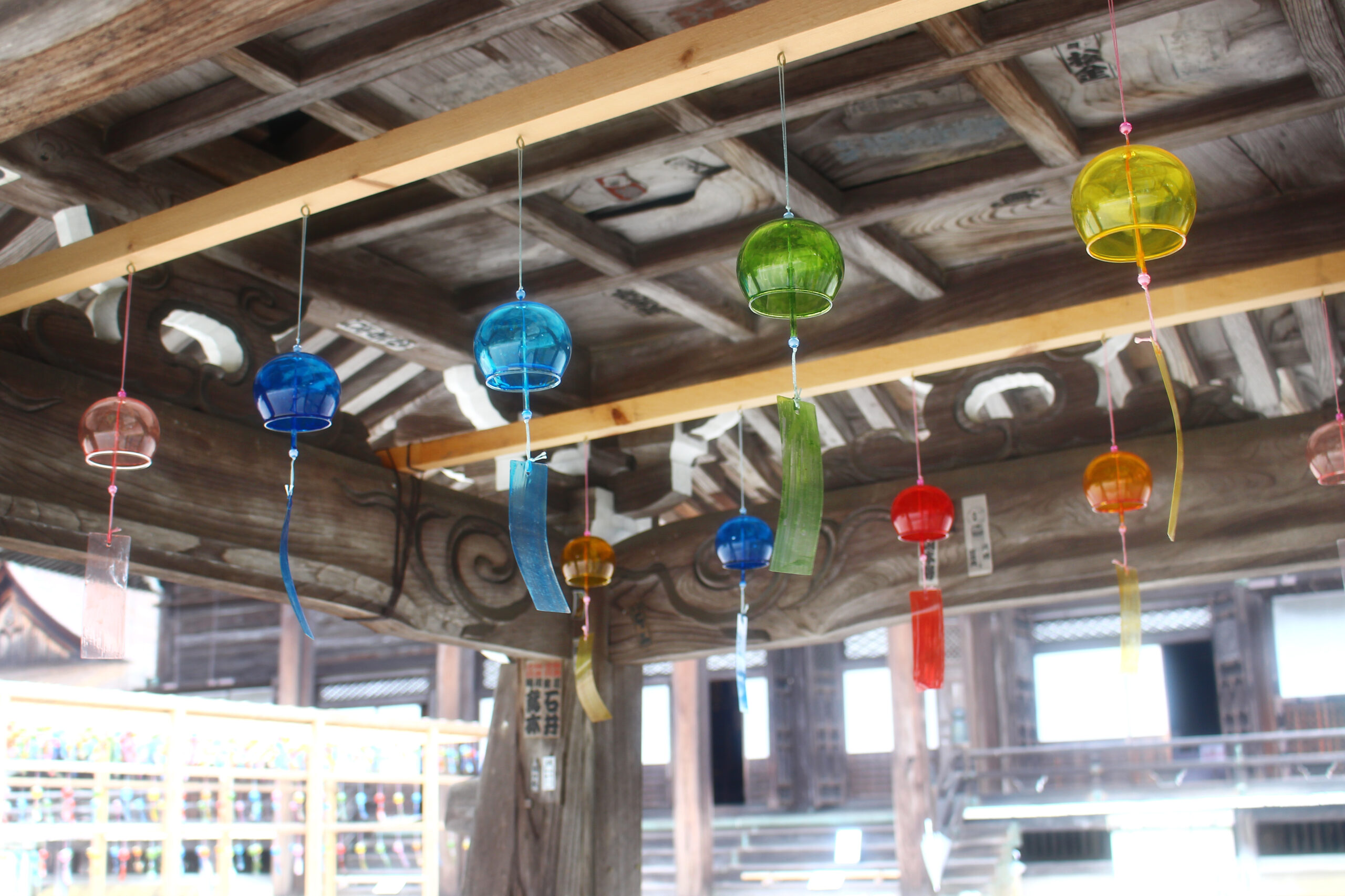 風鈴参道通り抜け