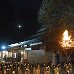 中秋の名月が照らす大宮八幡宮で開催される十五夜の神遊び、月の音舞台