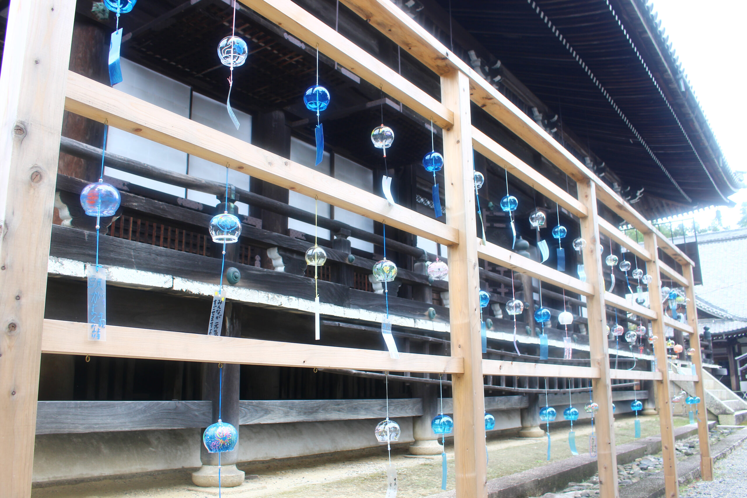 風鈴参道通り抜け