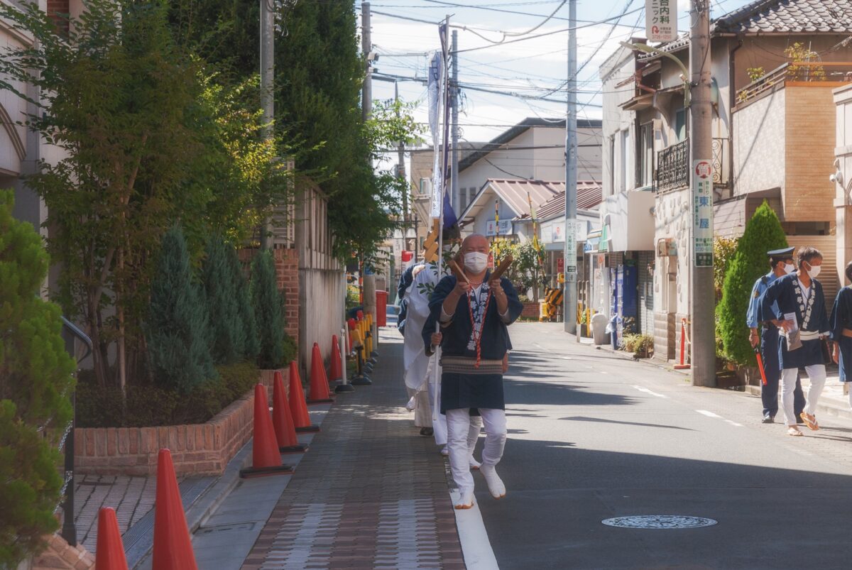 御幣渡御（石川台駅付近）