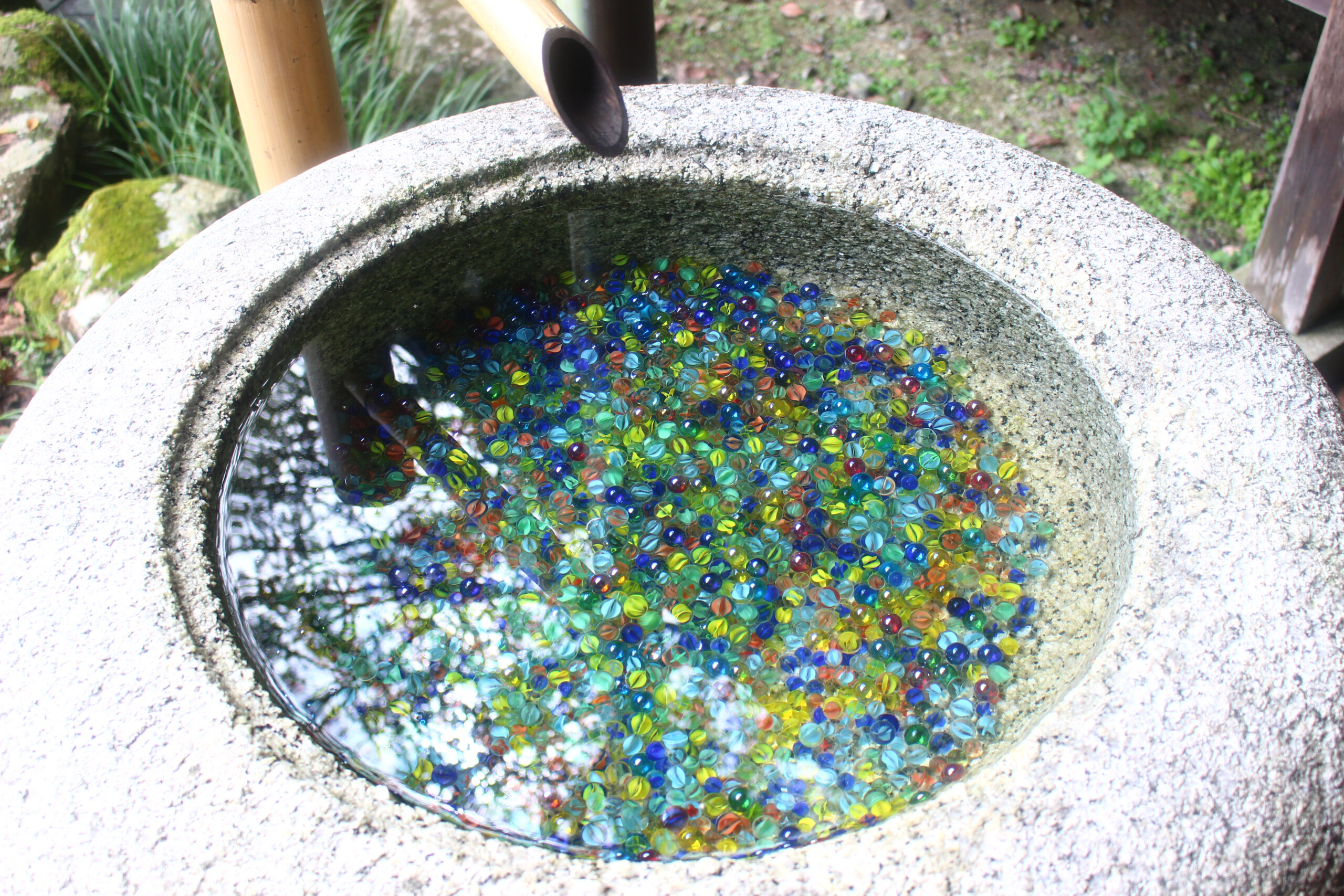 風鈴参道通り抜け