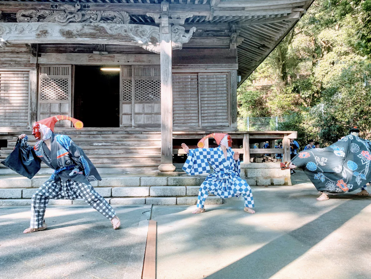 「小川寺の獅子舞」ロックな村の英雄を祭れ｜観光経済新聞