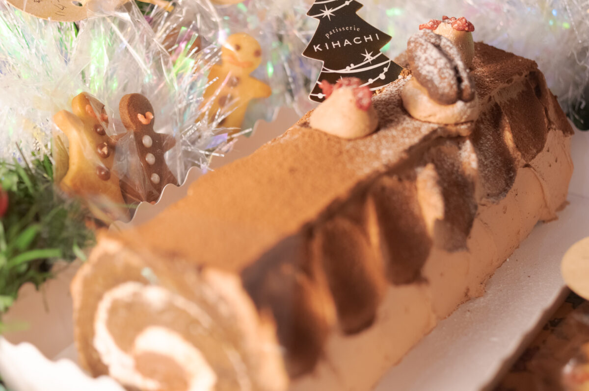 patisserie KIHACHI監修　ブッシュ・ド・ノエル　ノワール