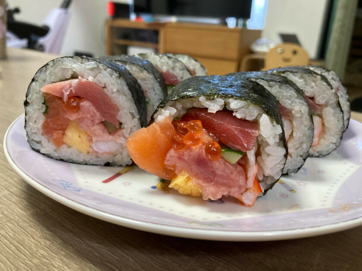 ロピアの海鮮太巻