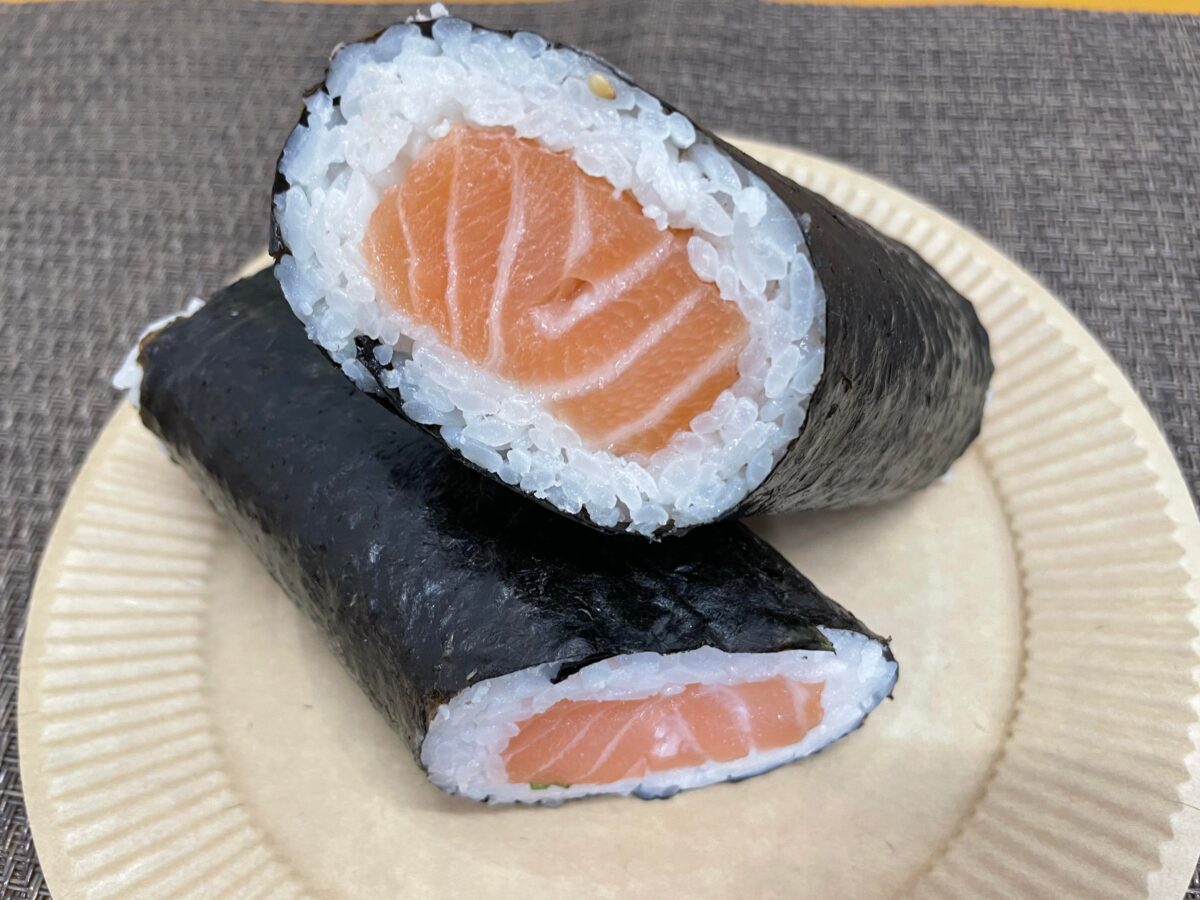 サーモン巻の断面