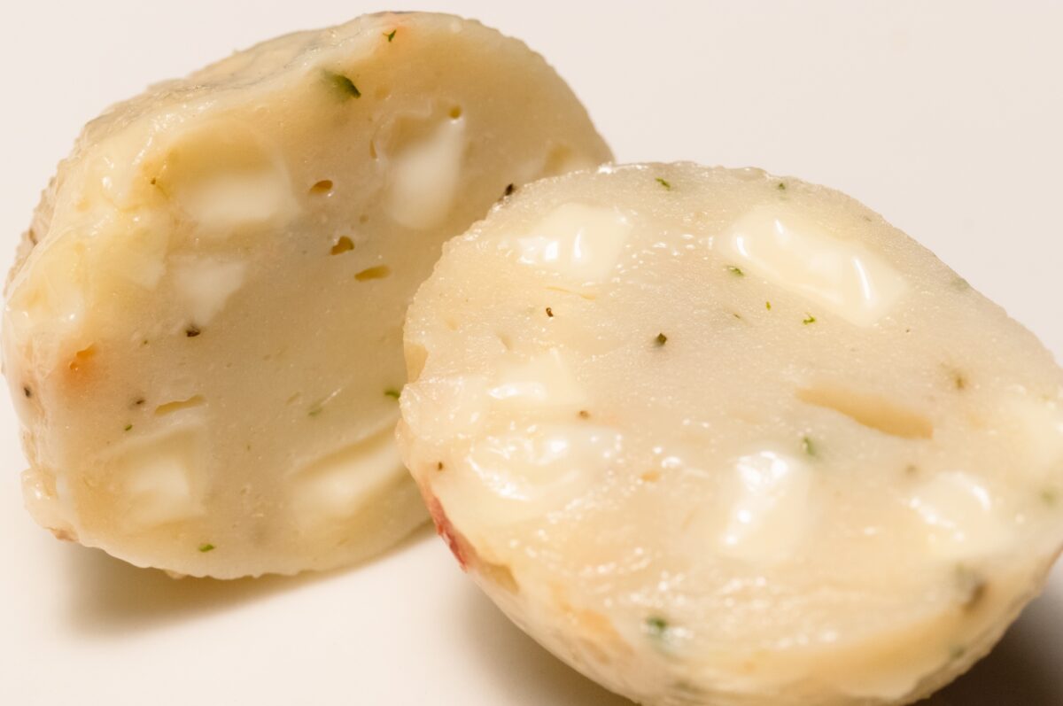 トリュフチョコみたいなさつま揚げ(バジルチーズ)