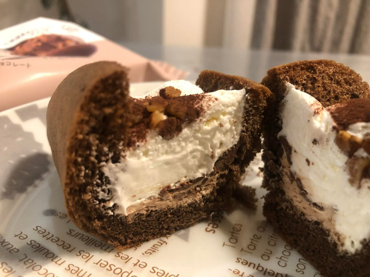 ふわふわケーキオムレット　チョコ