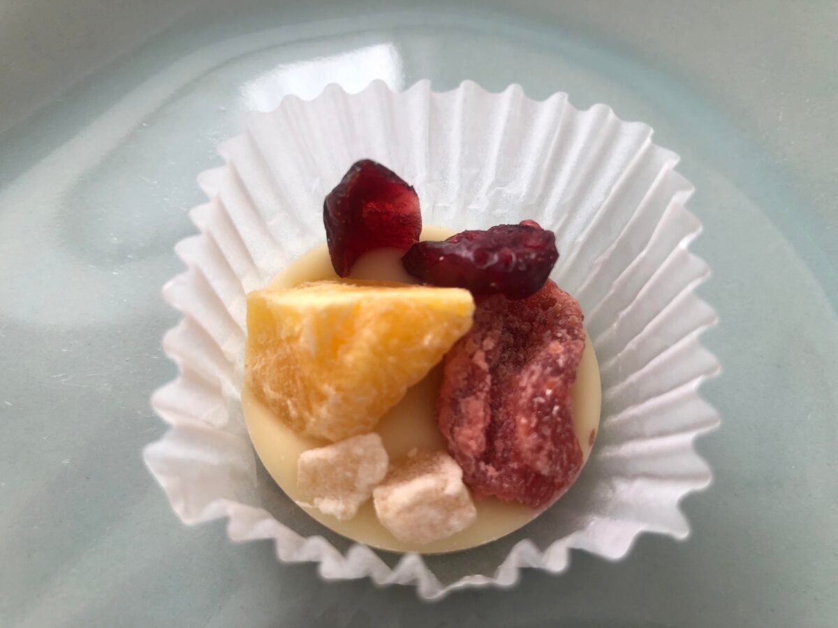 ホワイトラウンド