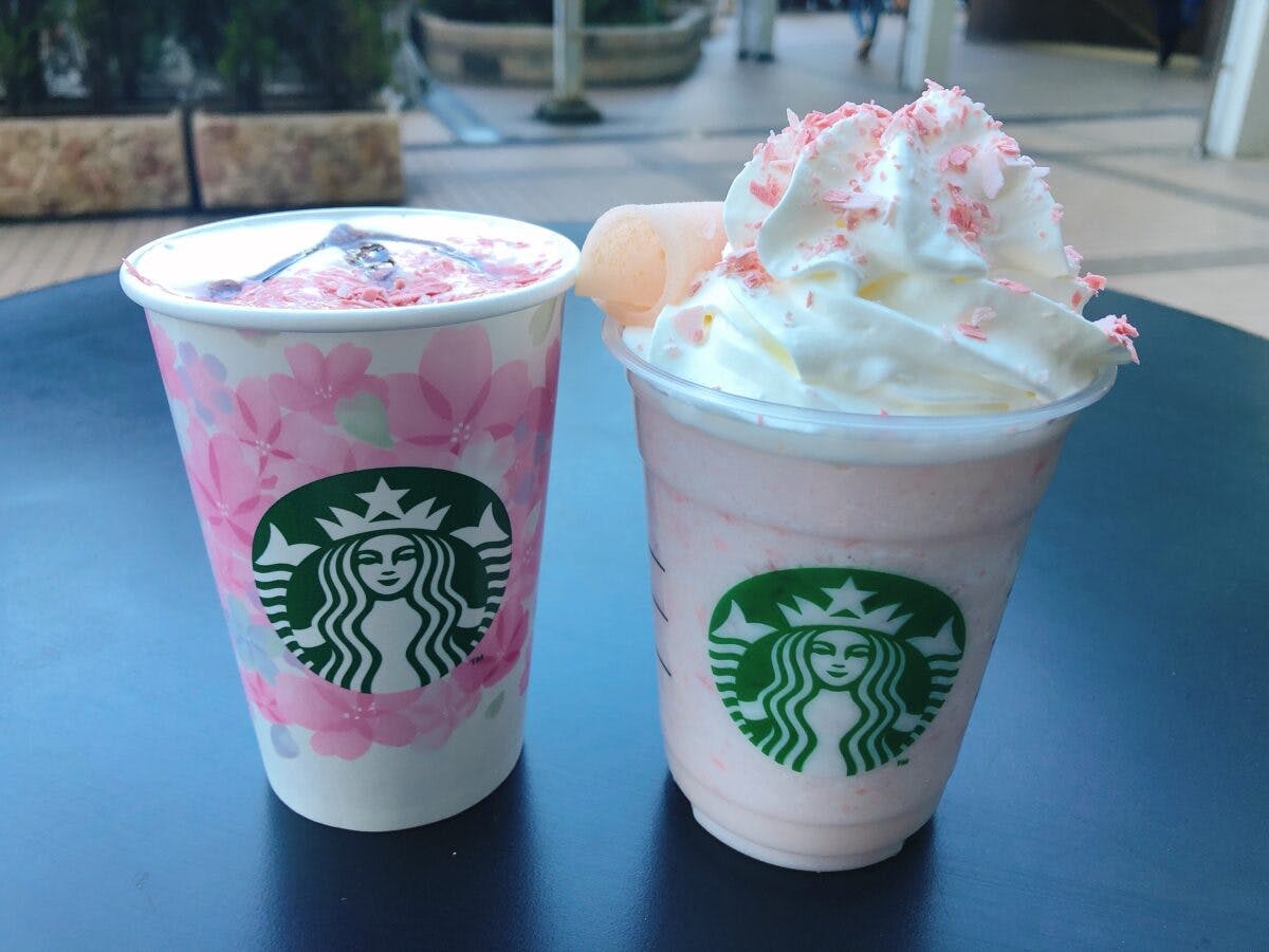 スタバの”和”カスタムでひな祭り!フォトジェニックな3色フラぺって?完全解説<2022>|オマツリジャパン|あなたと祭りをつなげるメディア スタバの”和”カスタムでひな祭り!フォトジェニックな3色フラぺって?完全解説<2022>|オマツリジャパン|あなたと祭りをつなげるメディア