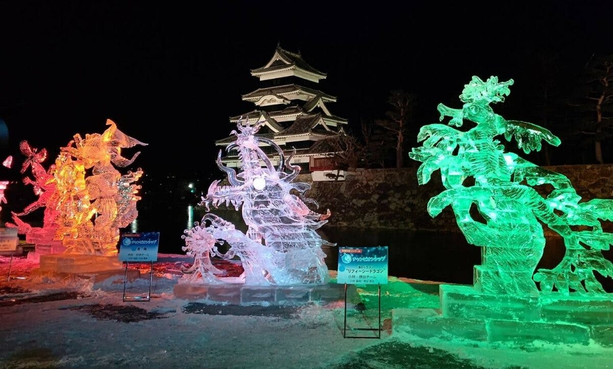氷彫フェスティバル、松本城、氷像、ライトアップ