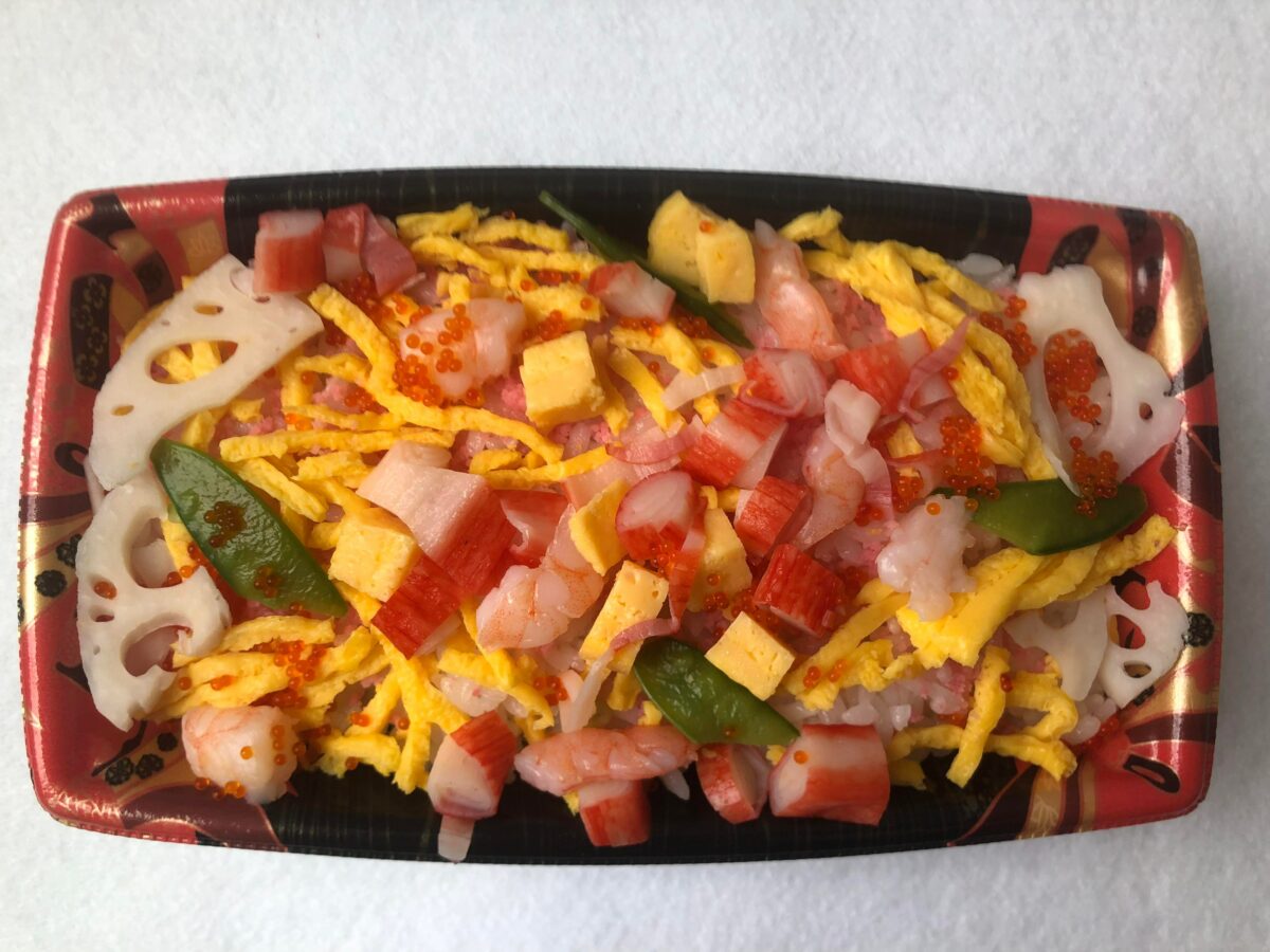 ファミリーマートの春のちらし寿司