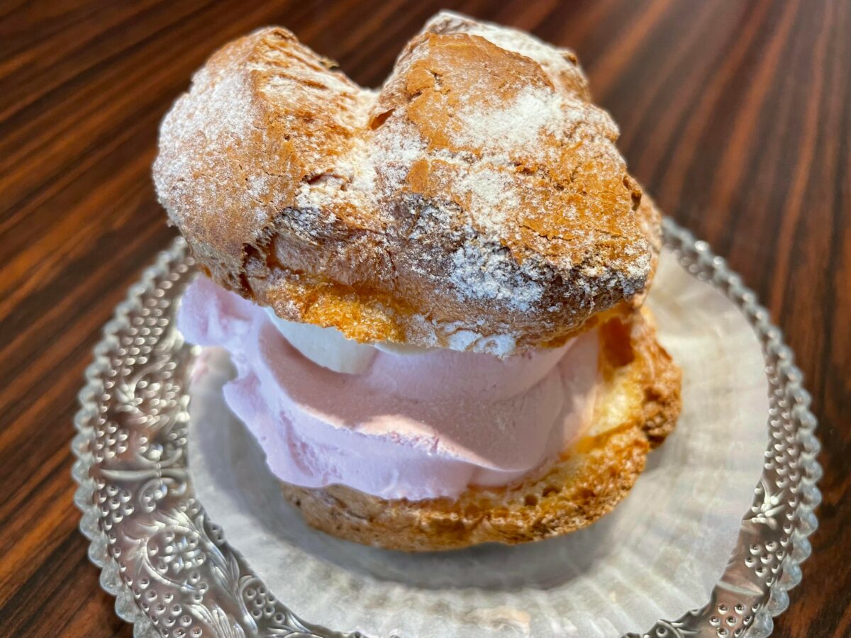 窯焼きダブルシュークリーム(静岡県産大島桜)