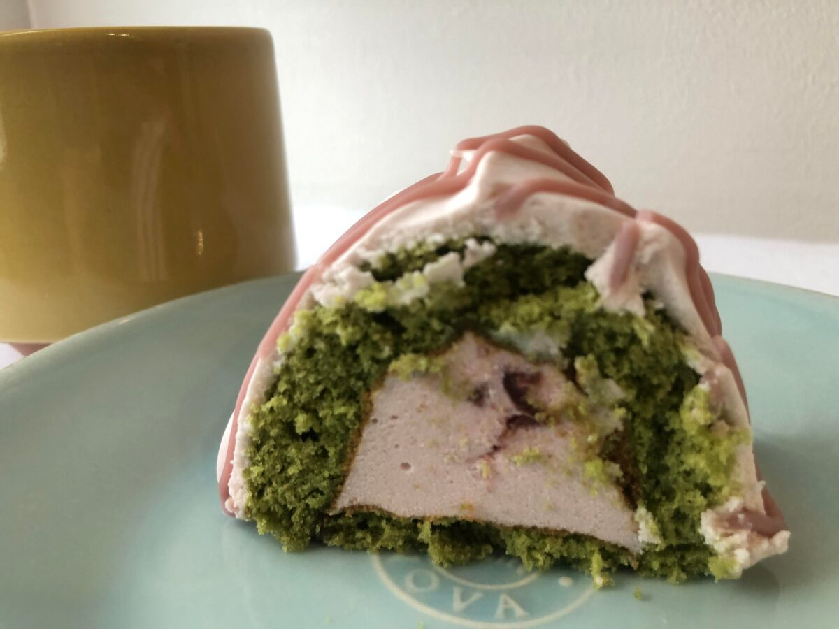 桜のチーズケーキ