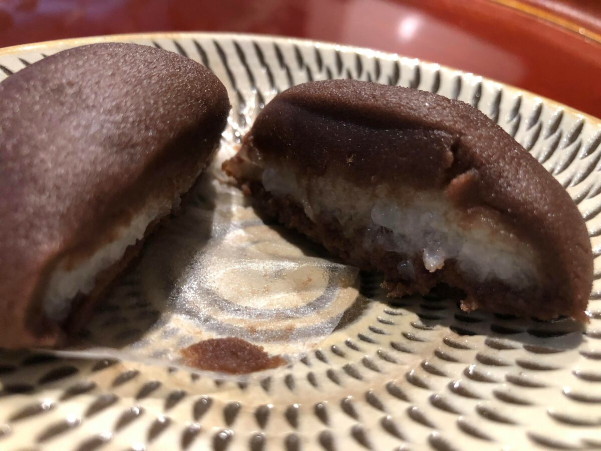 とらや おはぎ 黒糖餡
