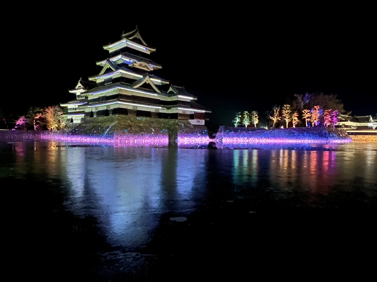 氷彫フェスティバル、松本城、ライトアップ、イルミネーション、リフレクション