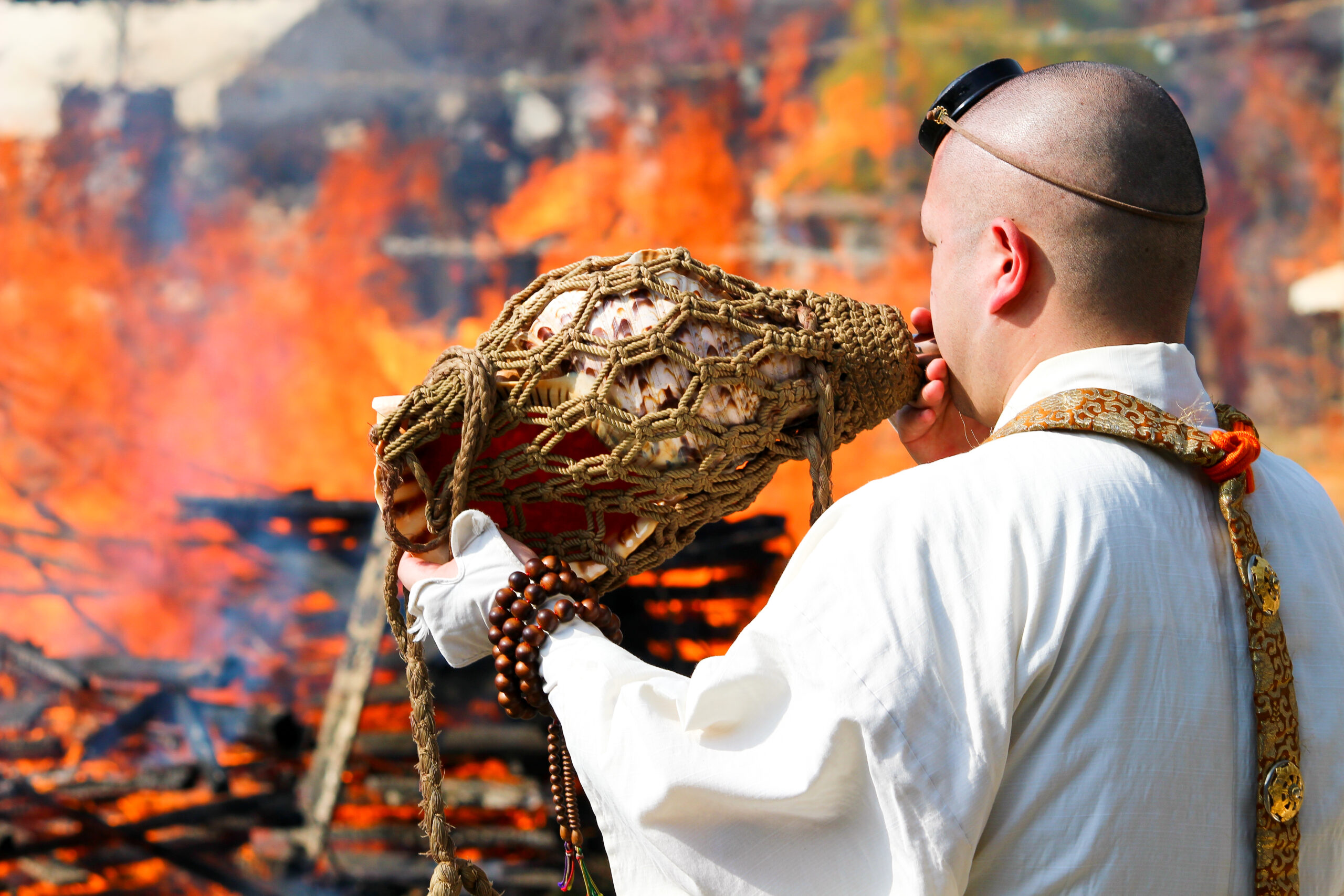 高尾山火渡り祭