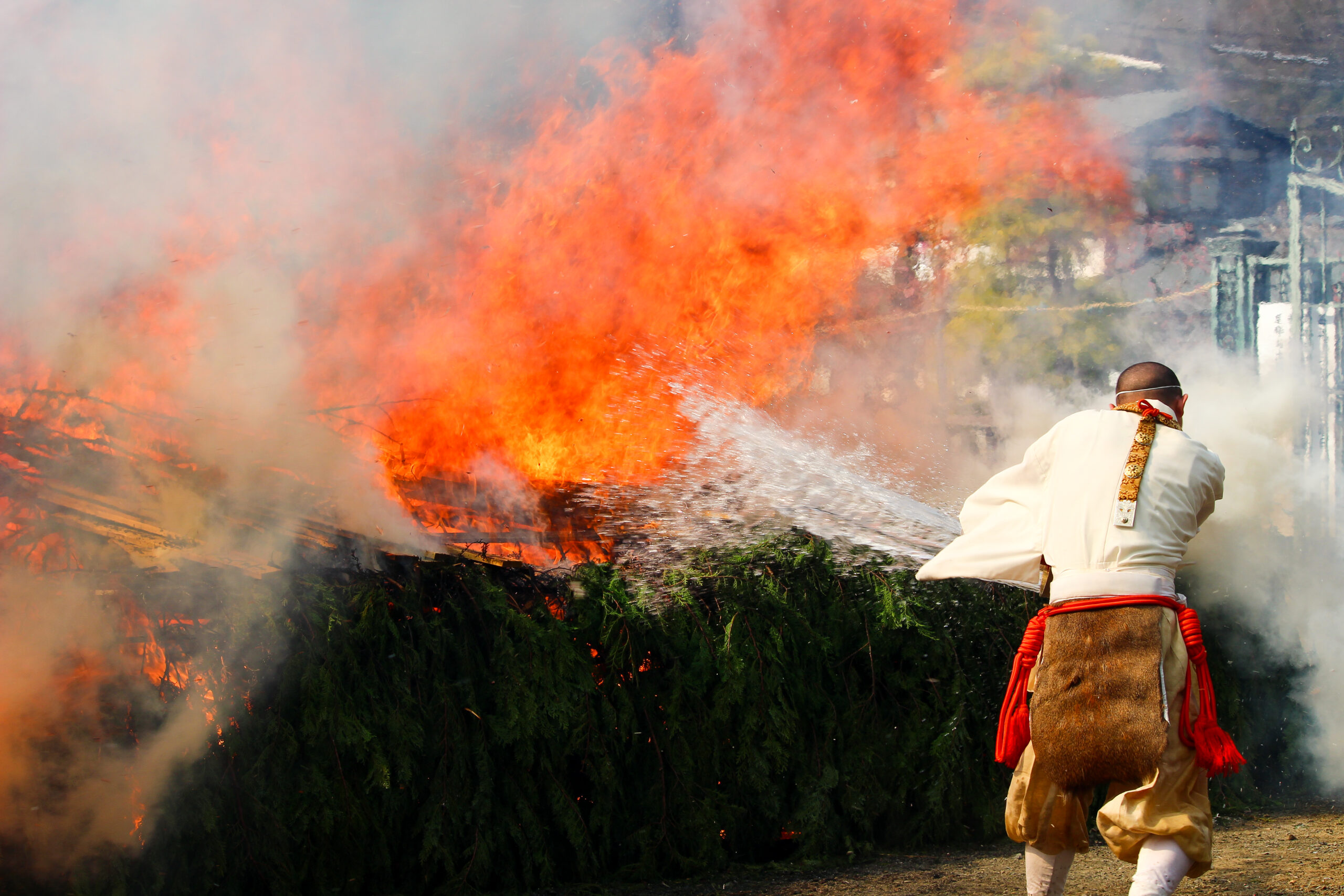 高尾山火渡り祭