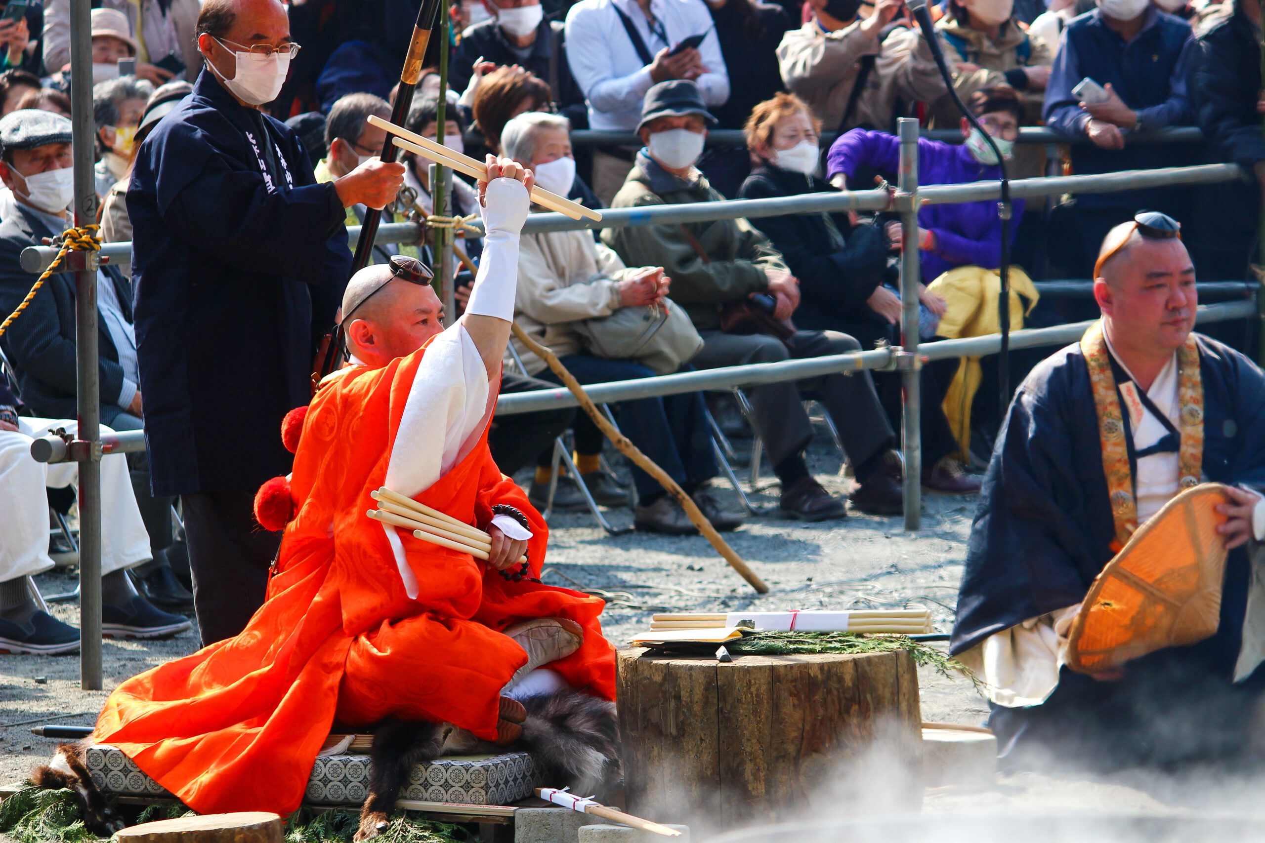 高尾山火渡り祭