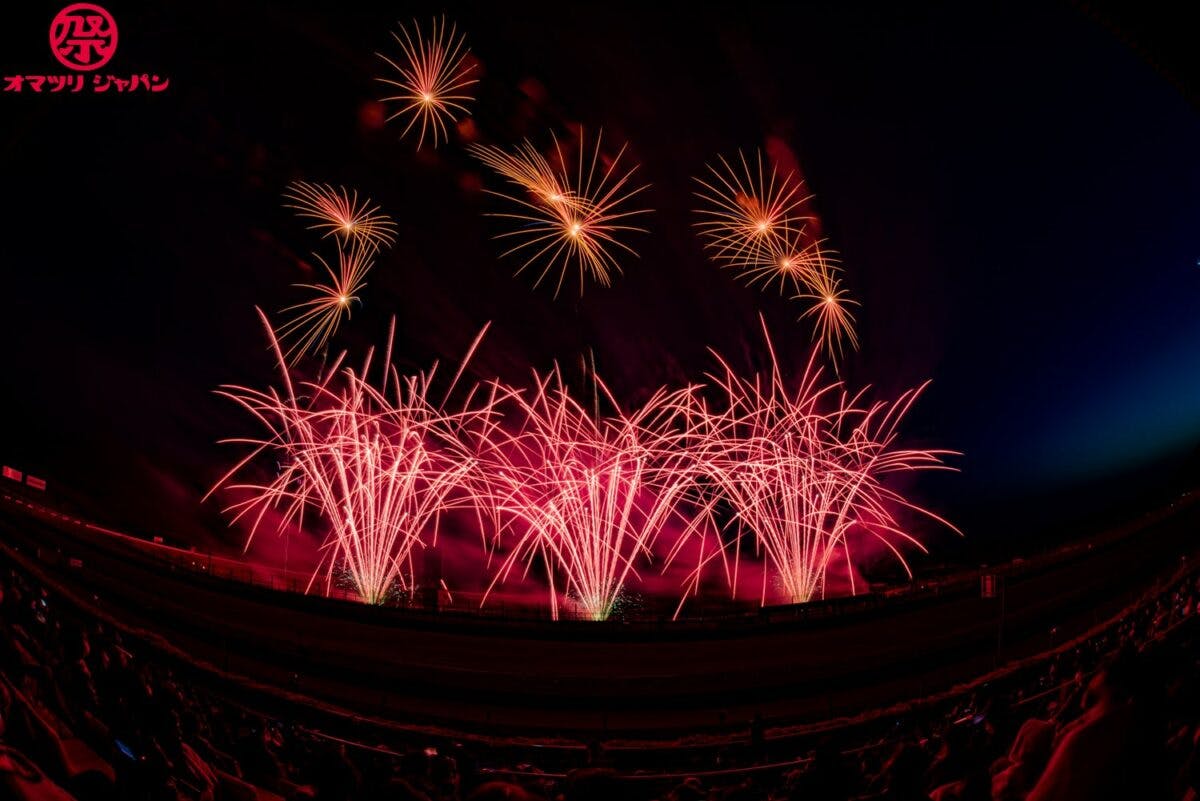 初開催 天空dehanabi Inオートポリス 大自然の中で浴びる1万発の光のシャワーのフォトレポート 大分県 オマツリジャパン あなたと祭りをつなげるメディア 初開催 天空dehanabi Inオートポリス 大自然の中で浴びる1万発の光のシャワーのフォトレポート 大分県 オマツリジャパン あなたと祭りをつなげるメディア