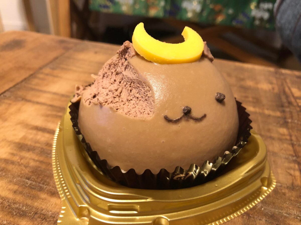 セブンイレブンのくまのチョコケーキ
