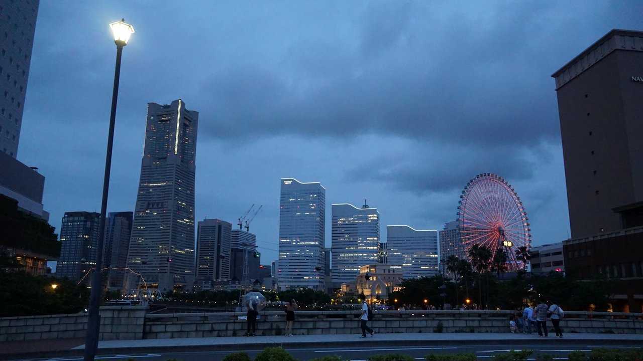 夕暮れのみなとみらい