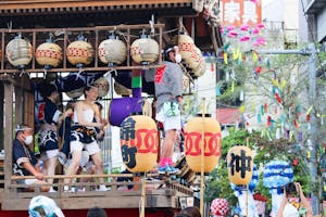 小川町七夕まつりのルーツは和紙？3年ぶり開催を竹飾り、屋台が盛り上げる