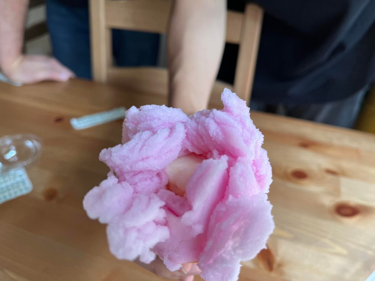 完成したババヘラアイス