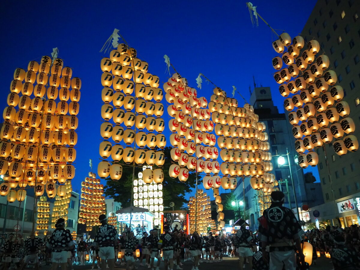 日本三大提灯祭りとは？いつ開催？秋田竿燈まつり、二本松の提灯祭り、もう一つはどこ？