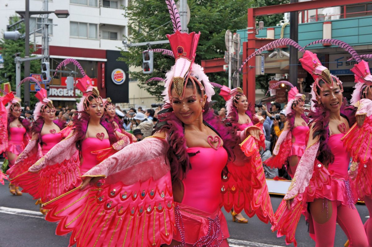 浅草サンバカーニバルの様子