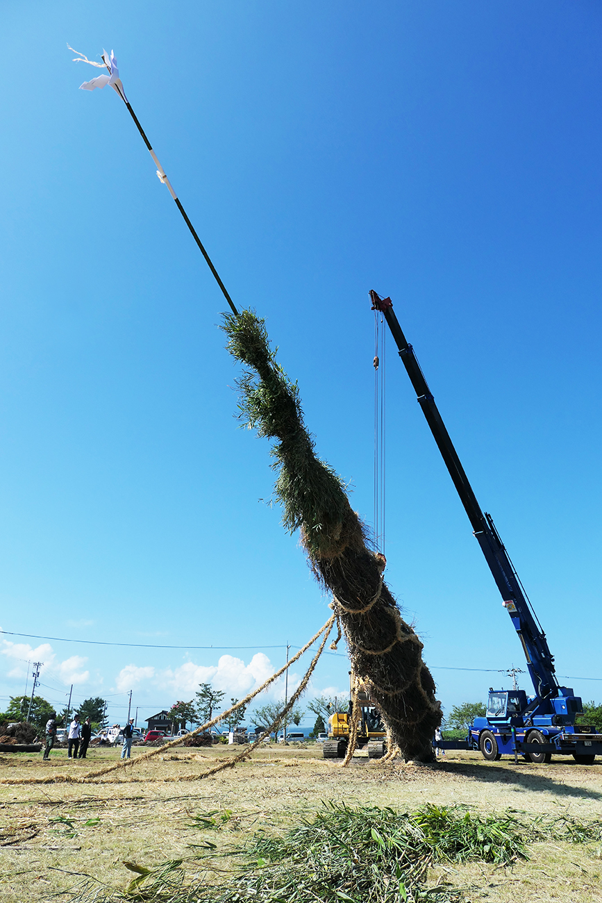 能登島向田の火祭柱松明