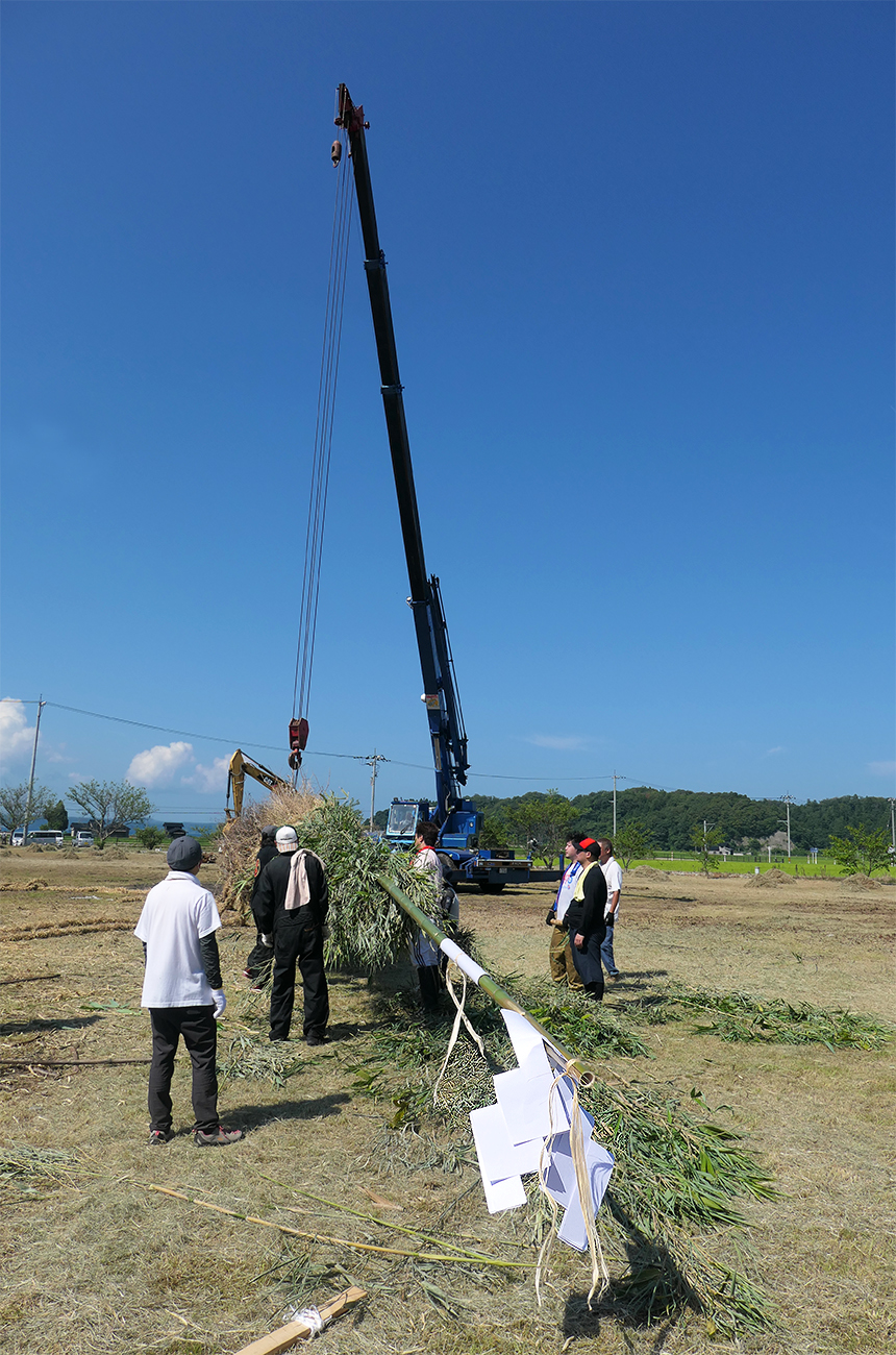 能登島向田の火祭柱松明