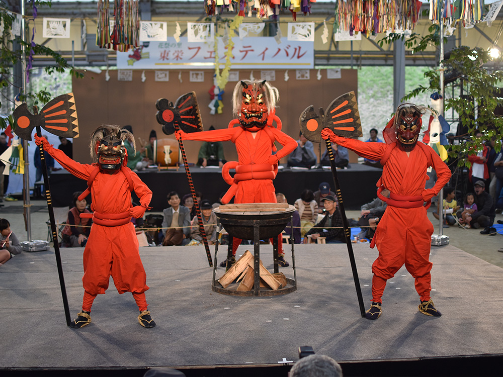 東栄フェスティバルでの実演