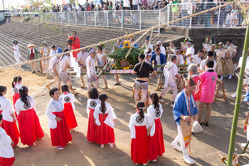 2023年も香川県で大笑い！ゆる笑いの奇祭「ひょうげ祭り」でなんだか頬