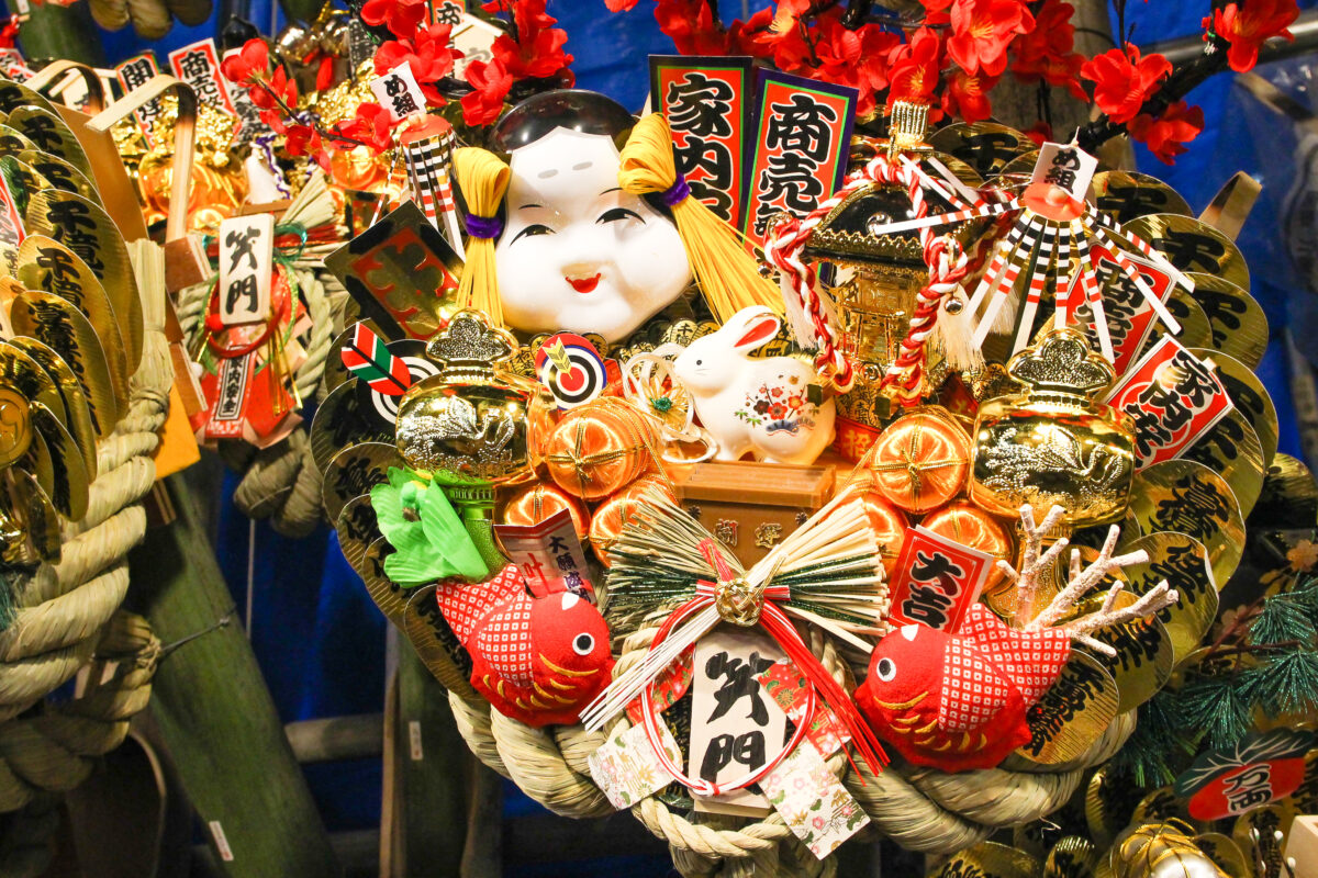十二日まちが浦和の調神社で開催！露店で埋め尽くされる毎年12月12日の祭り