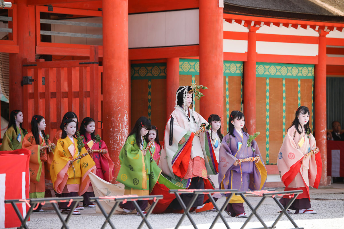 紫式部も清少納言も同じ祭りを見ていた！千年続く京都三大祭りの一つ「葵祭」とは？
