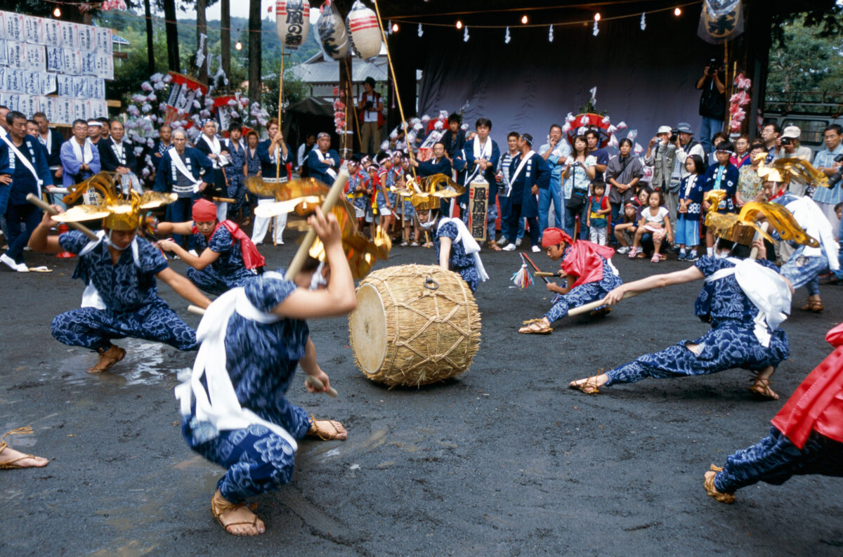 下平井の鳳凰の舞