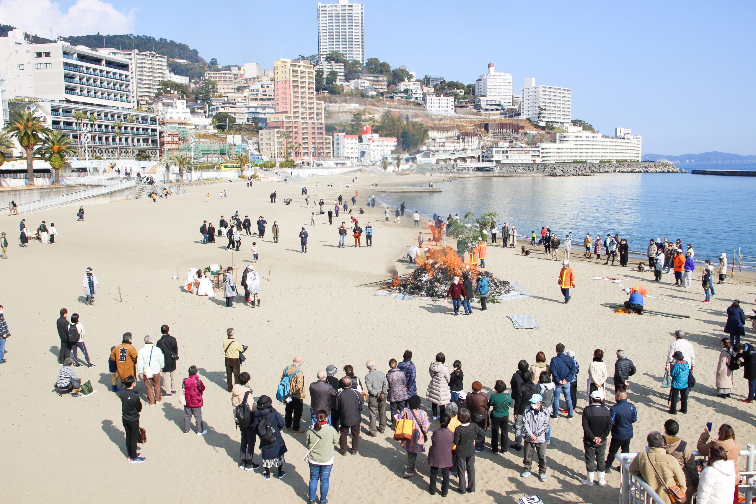 熱海どんどん焼き