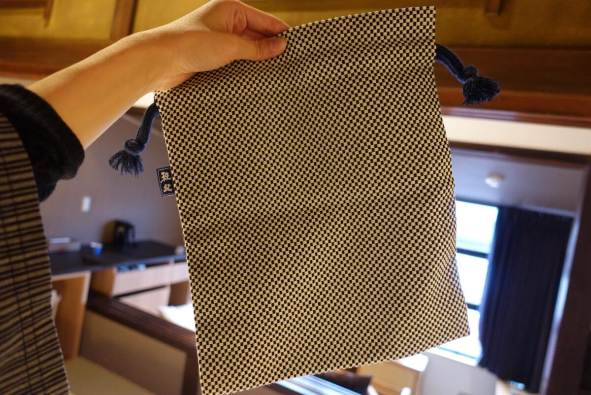 斎藤染物店の刺し子巾着