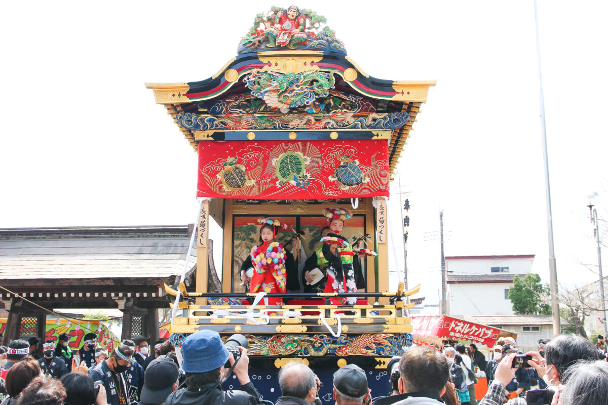 山田の春祭り